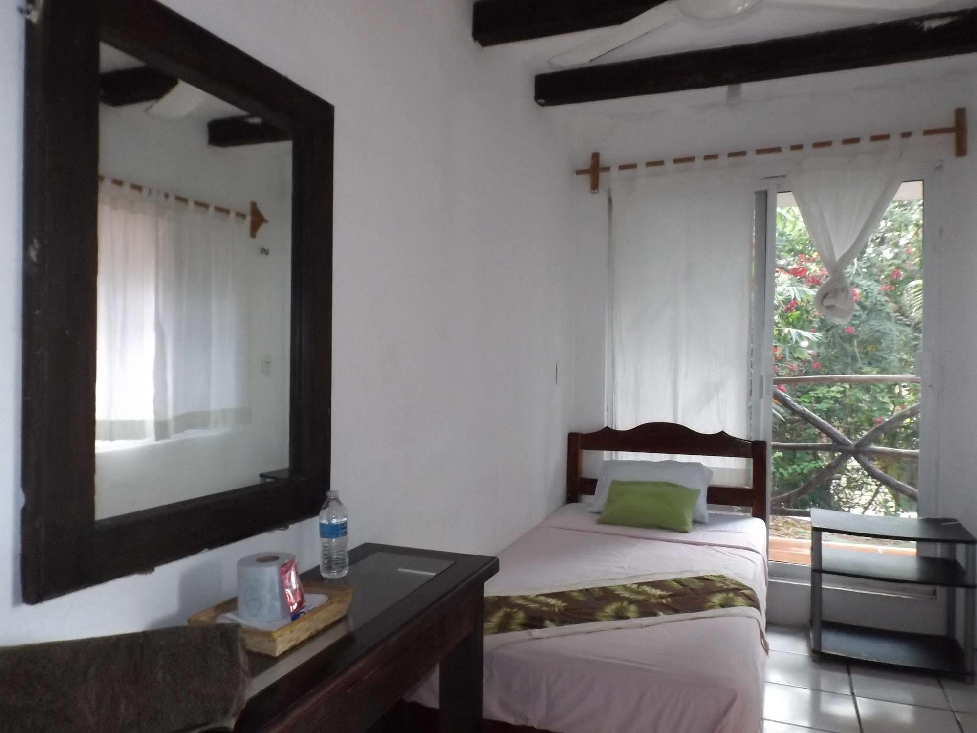Hôtel Nido Del Quetzal à Bacalar Extérieur photo